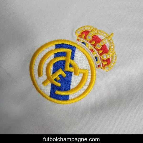 Retro 00-01 Real Madrid Home Jersey - Image 2