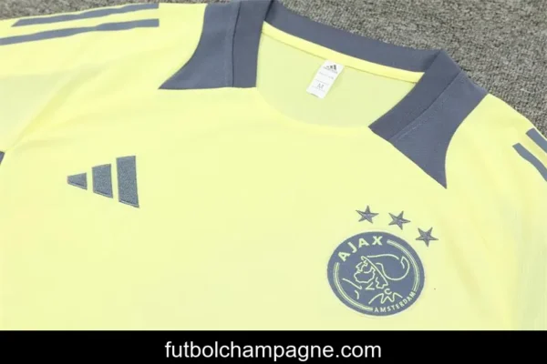 24_25 Juventus Yellow Short Sleeve Jersey+Shorts - Image 2