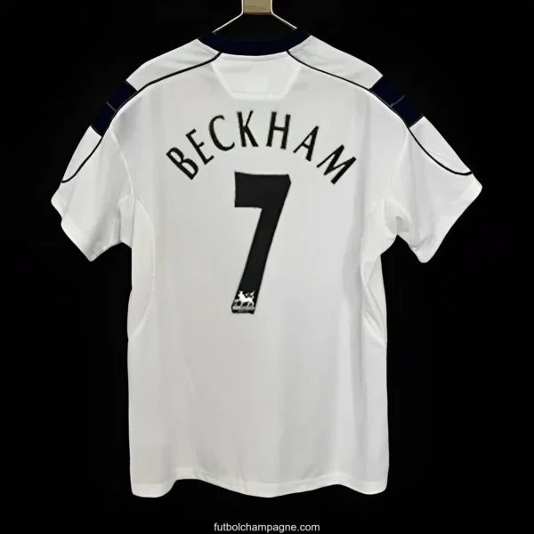 Retro 00_1 Manchester United Away White Jersey - Image 2