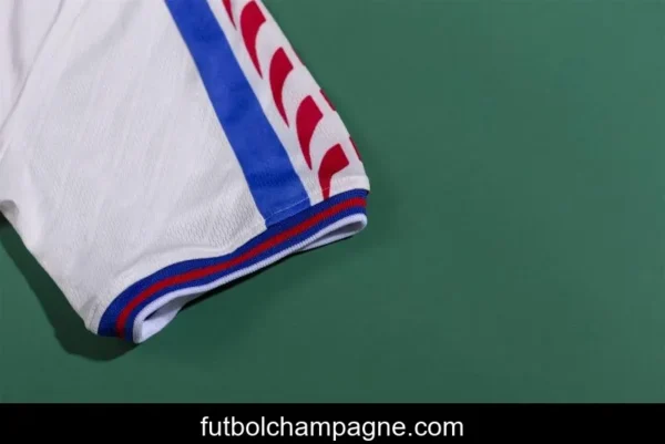 Retro 1996 Czech Republic Away Soccer Jersey - Image 6