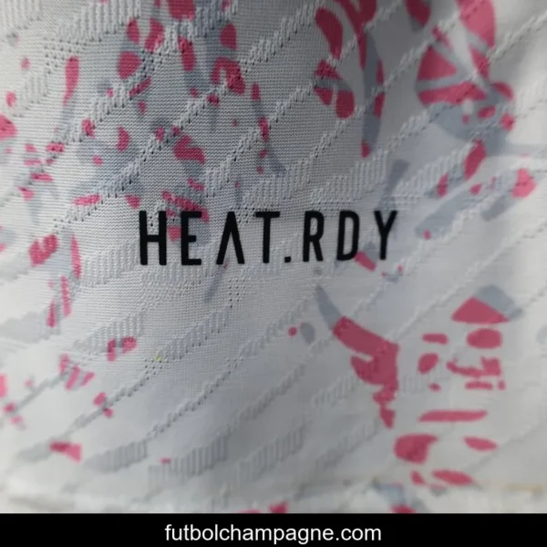 Player Version 25_26 Real Madrid Pink with Dragon Pattern Jersey - Image 3