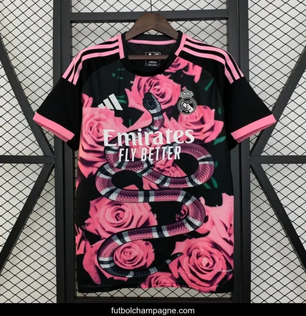 25_26 Real Madrid Special Pink Rose Jersey - Image 2