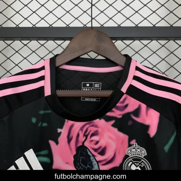 25_26 Real Madrid Special Pink Rose Jersey - Image 3