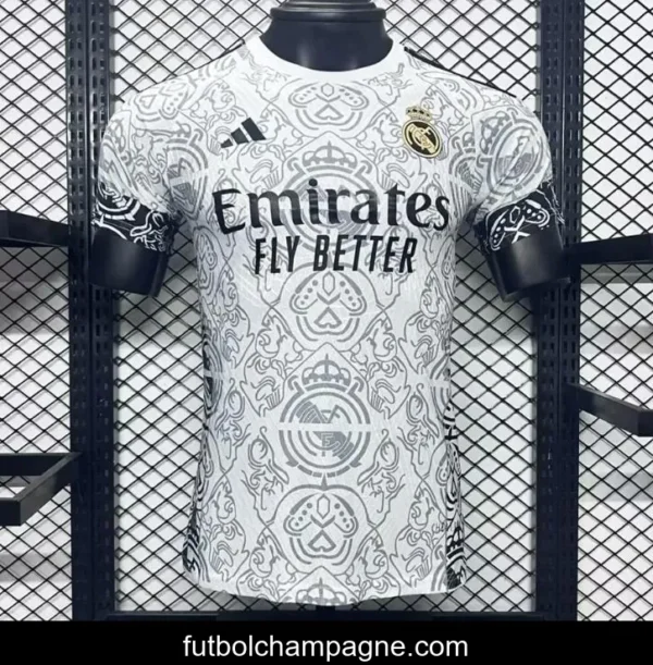 Player Version 24_25 Real Madrid White Jersey - Image 3