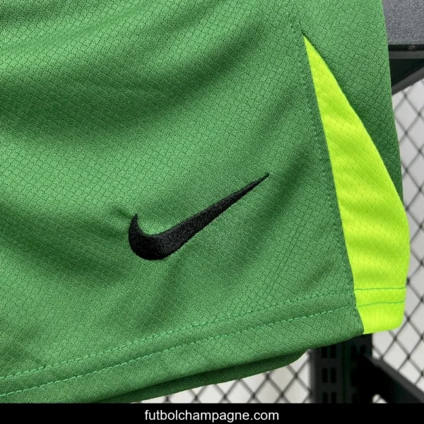 2025_26 Kids Barcelona Goalkeeper Green Kit - Image 4