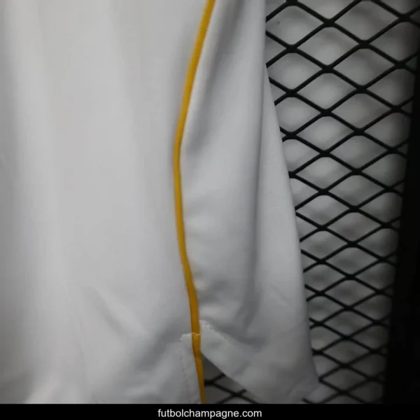 Player Version 25_26 Real Madrid Home Shorts - Image 5