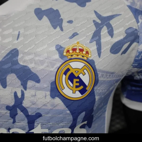 Player Version 24_25 Real Madrid Special Edition - Image 9