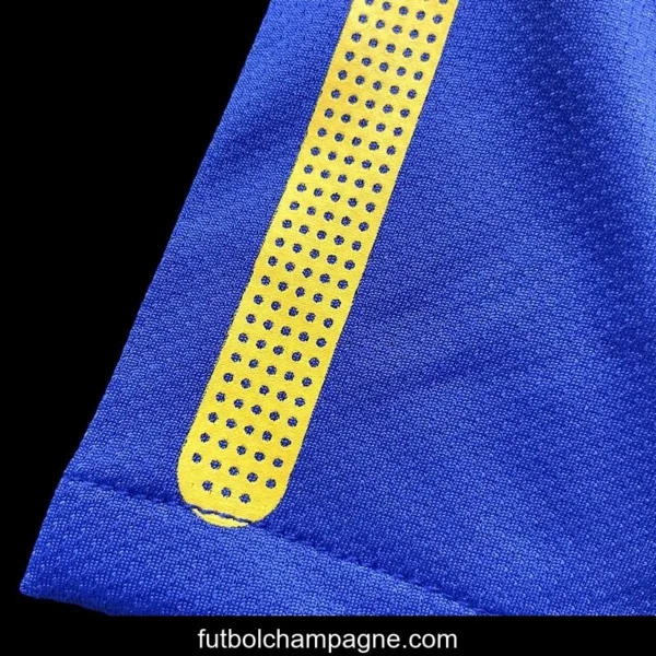 Retro 2010 Brazil Away Soccer Jersey - Image 5
