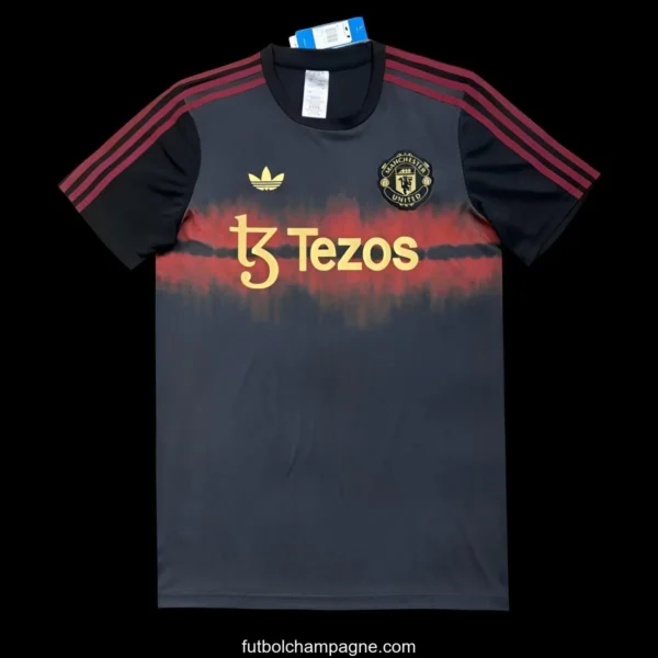 24_25 Manchester United Black_Red Pre-Match Jersey - Image 3