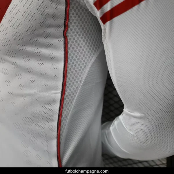 Player Version 25_26 River Plate Home Long Sleeve Jersey - Image 2
