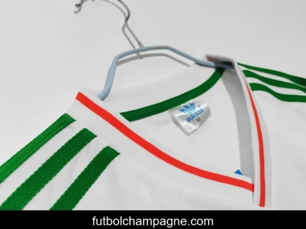 Retro 1990_92 Ireland Away Soccer Jersey - Image 5