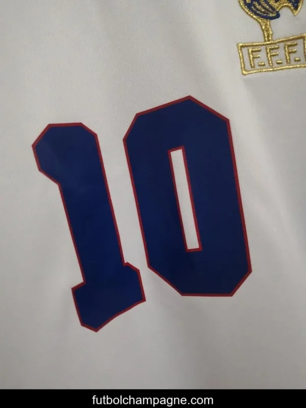 Retro 1996 France Away Soccer Jersey - Image 4