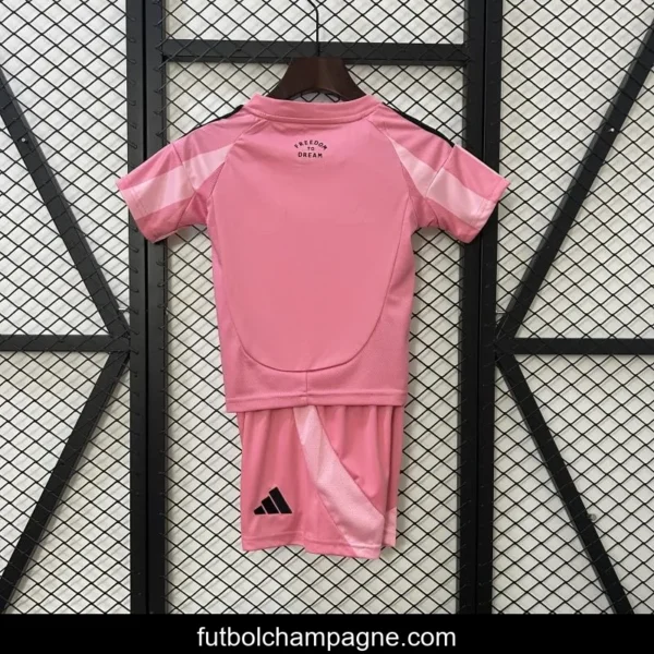 25_26 Kids Miami Home Size 16-28 Jersey - Image 4