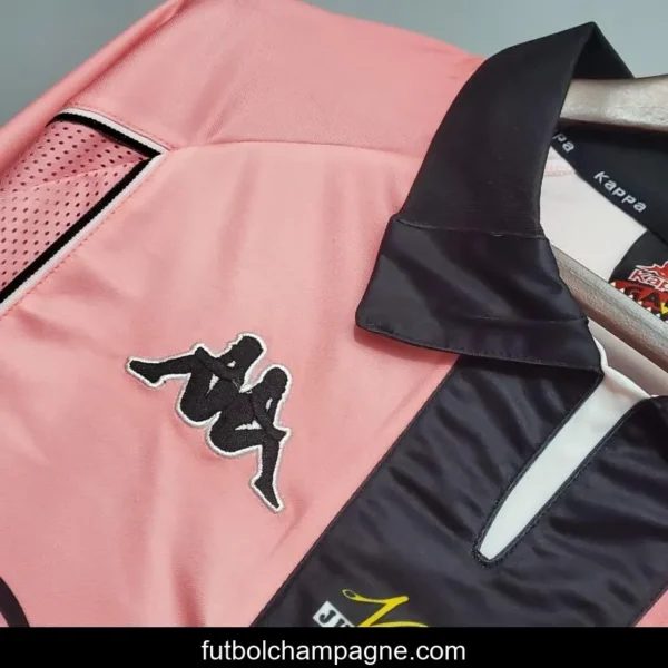 Retro 97_98 Juventus Away Pink Long Sleeve Jersey - Image 3