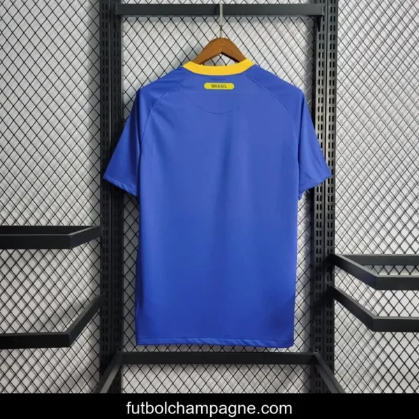 Retro 2010 Brazil Away Soccer Jersey - Image 3