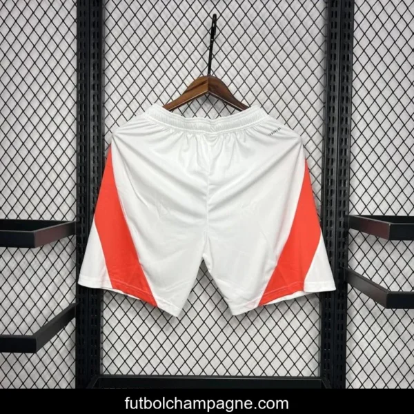 24_25 Manchester United Home Shorts - Image 4