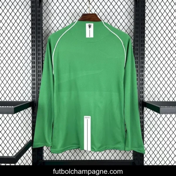 2007_08 Manchester United Green Goalkeeper Long Sleeves Retro Jersey - Image 2