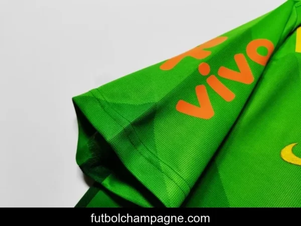 Retro 2020 Brazil Green Training Jersey - Image 7
