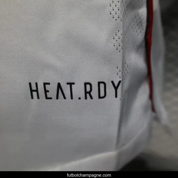 Player Version 25_26 River Plate Home Long Sleeve Jersey - Image 3