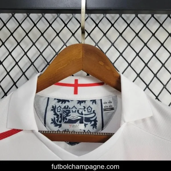 Retro 2006 England Home Jersey - Image 4