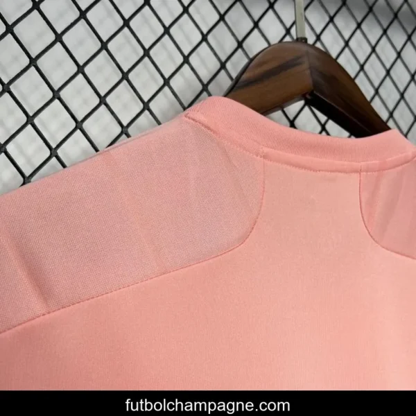 Retro 21_22 Flamengo Pink October Rosa Jersey - Image 4