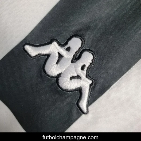 Retro 1997-98 Juventus Home Jersey - Image 3