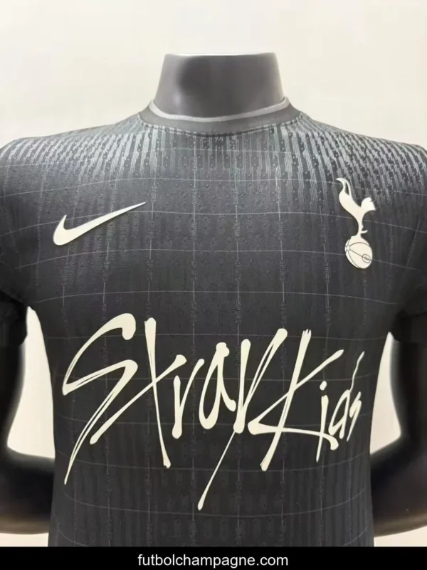 Player Version 25_26 Tottenham Hotspur X StrayKids Away Jersey - Image 4