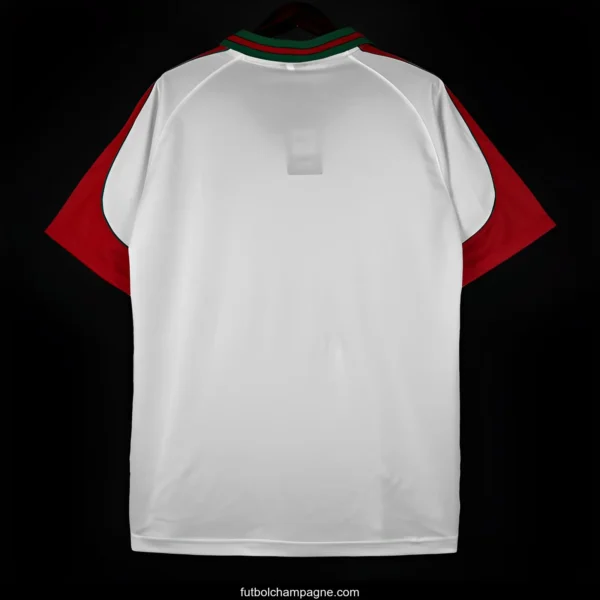 Retro 1996 Portugal Away White Jersey - Image 4