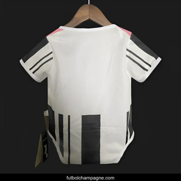 25_26 Baby Juventus Home Jersey - Image 3