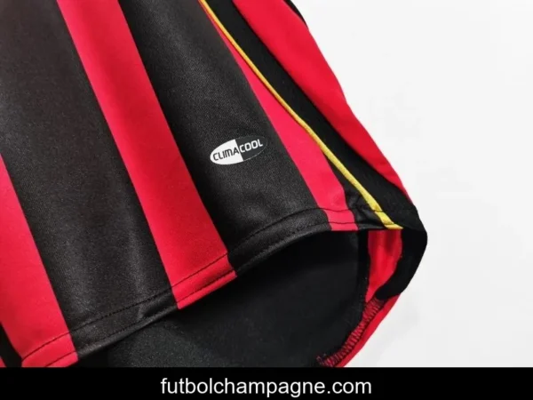 Retro 2006_07 AC Milan Home Soccer Jersey - Image 4