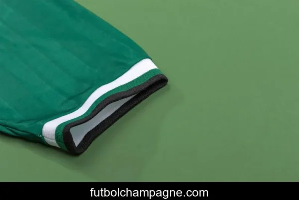 Retro 93_95 Liverpool Away Soccer Jersey - Image 3