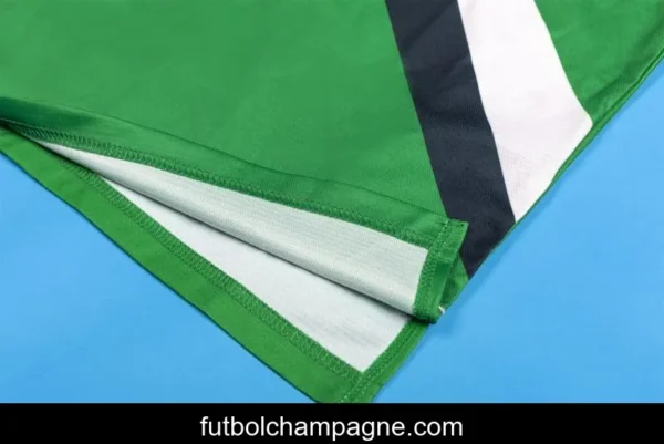 Retro 99_00 Liverpool Away Soccer Jersey - Image 4