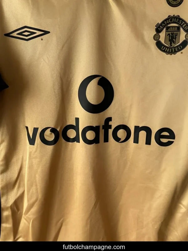 Retro 01_02 Manchester United Third Centenary Reversible Jersey - Image 5