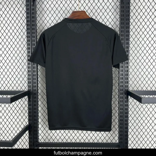 2025 NIKE Black T-Shirt 1044 - Image 3