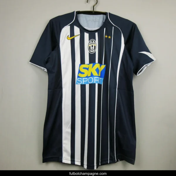 Retro 04_05 Juventus Third Blue_White Jersey - Image 4