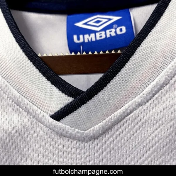 Retro 2002 Ireland Away Jersey - Image 7