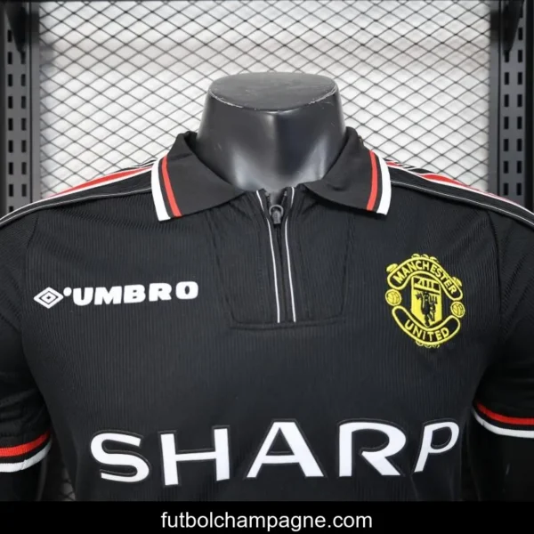 Player Version 98_99 Manchester United Third Black Jersey - Image 3