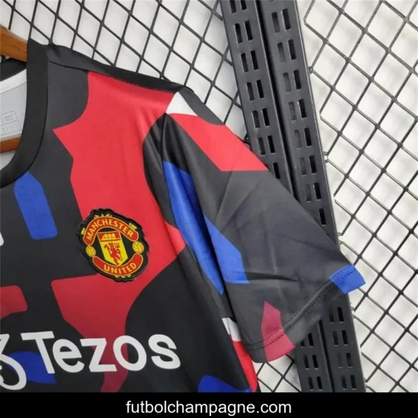24_25 Manchester United Training Jersey - Image 3