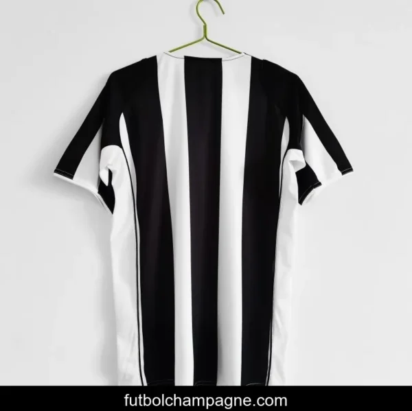 Retro 2004_05 Juventus Home Soccer Jersey - Image 5