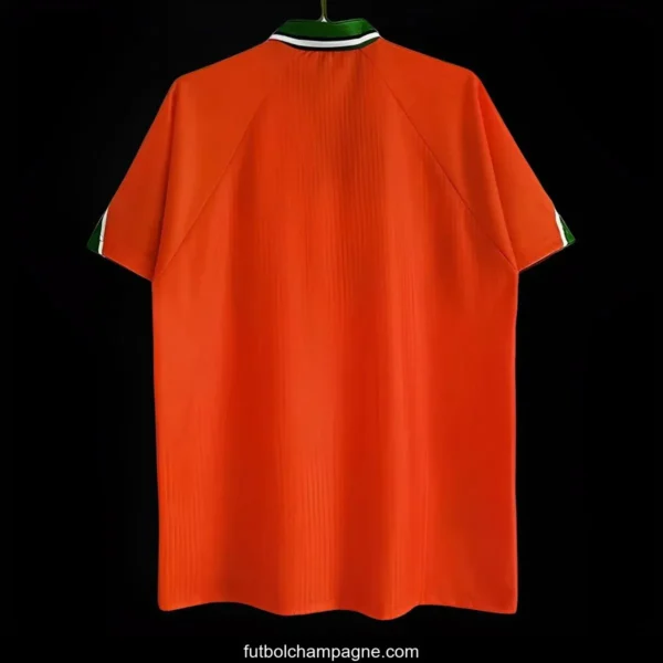 Retro 1997 Ireland Away Orange Jersey - Image 4