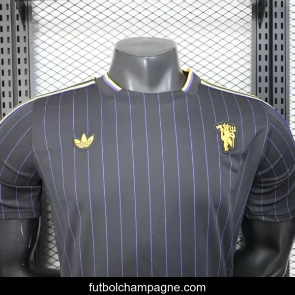 Player Version 25_26 Manchester United Black Casual Jersey - Image 8
