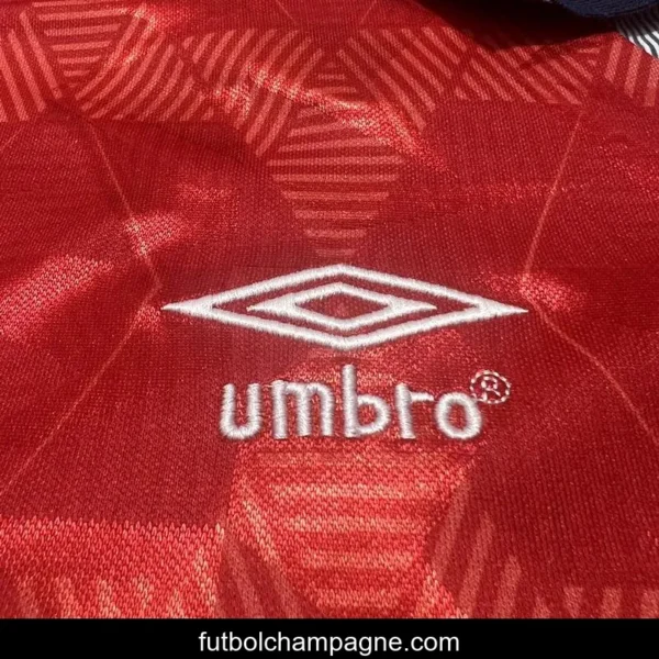 Retro 1990 England Red - Image 7