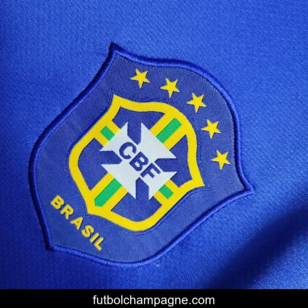 Retro 2006 Brazil Away Blue Jersey - Image 7