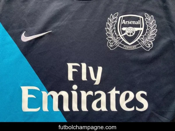 Retro 11_12 Arsenal Away Blue Jersey - Image 7