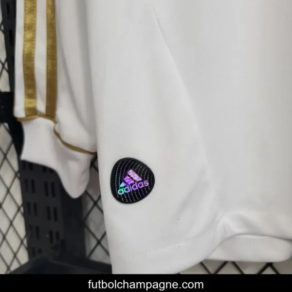 Retro Real Madrid 11_12 Long Sleeve Home Jersey - Image 5