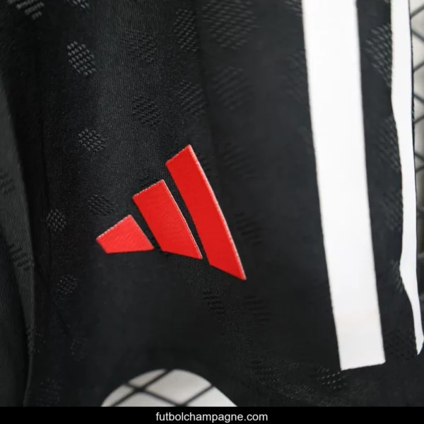 Player Version 25_26 Liverpool Away Shorts - Image 7