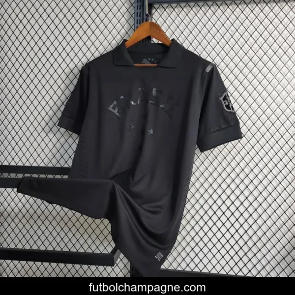 Retro 2013 Brazil Black Jersey - Image 7