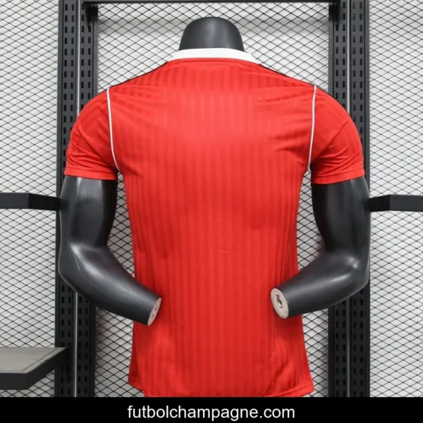 Player Version 25_26 Manchester United Icon Red Jersey - Image 5