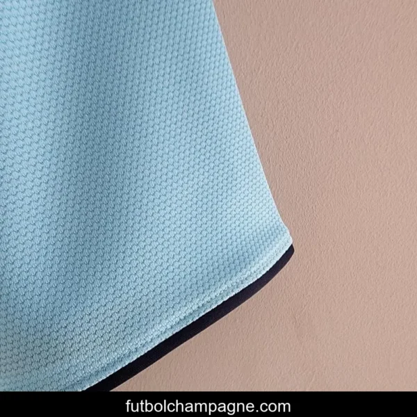 Retro Tottenham Hotspur 06_07 Away Soccer Jersey - Image 5