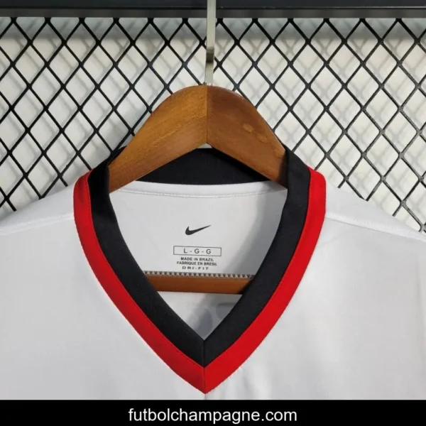 Retro 2001 Flamengo Away Jersey - Image 8